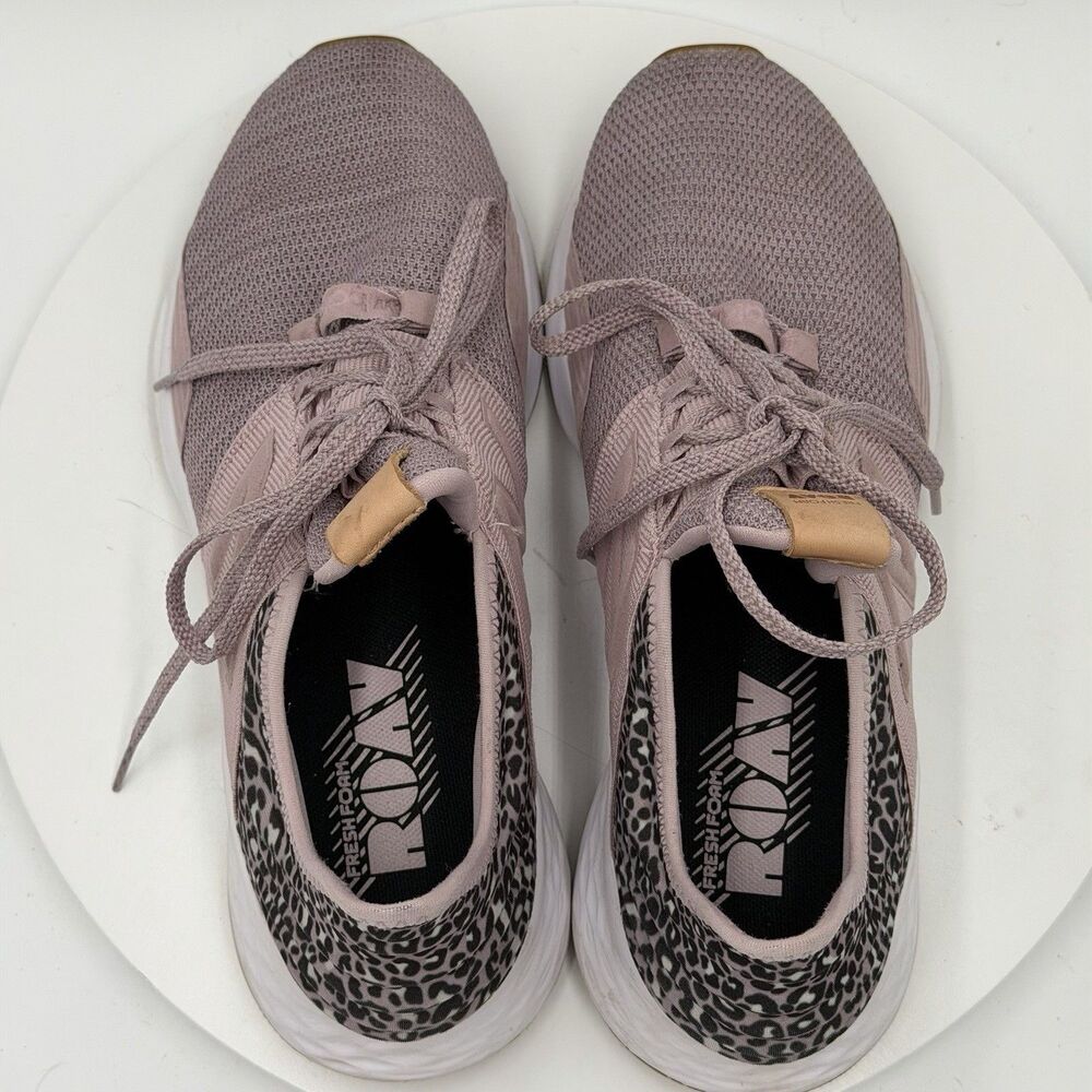 New Balance Womens Fresh Foam Roav Pink Leopard Running Shoes Sneakers Size 9.5B - Picture 6 of 8
